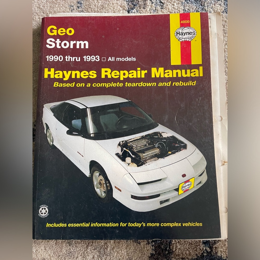 Geo Storm 1990 thru 1993 Haynes Repair Manual 40030